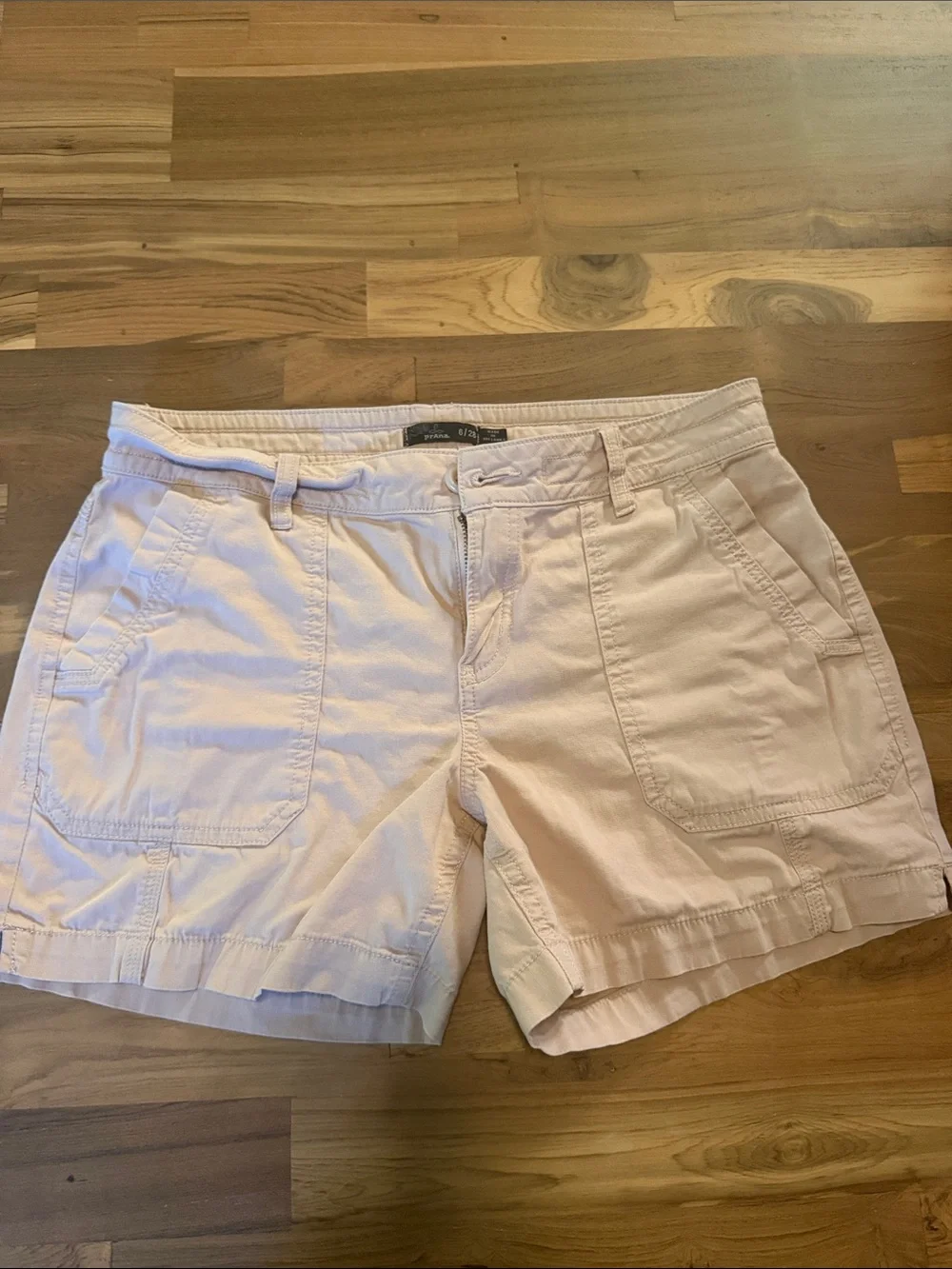 Prana Light Pink Women's Casual Pocket Shorts - Size 6/28